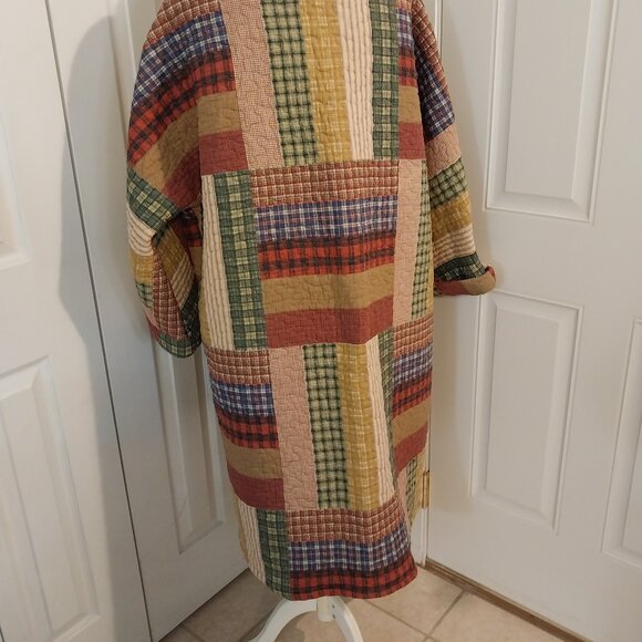 3751 Size XL / 1X Long Quilted Bog Coat In Red and Blue,Green, Brown. - Picture 7 of 9